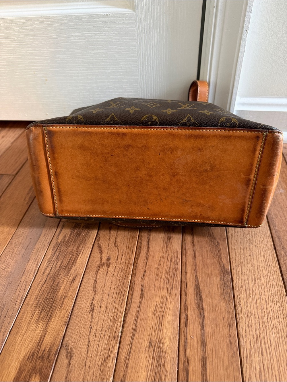 Louis Vuitton Monogram Canvas Tote with Brown Leather Straps - Picture 3 of 7